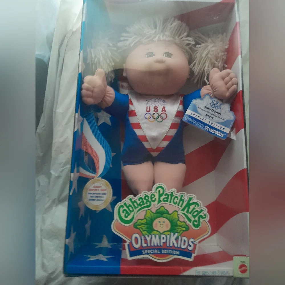 New Cabbage Patch Kid (OlympiKids Special Edition Doll) New In Box Vintage 1996